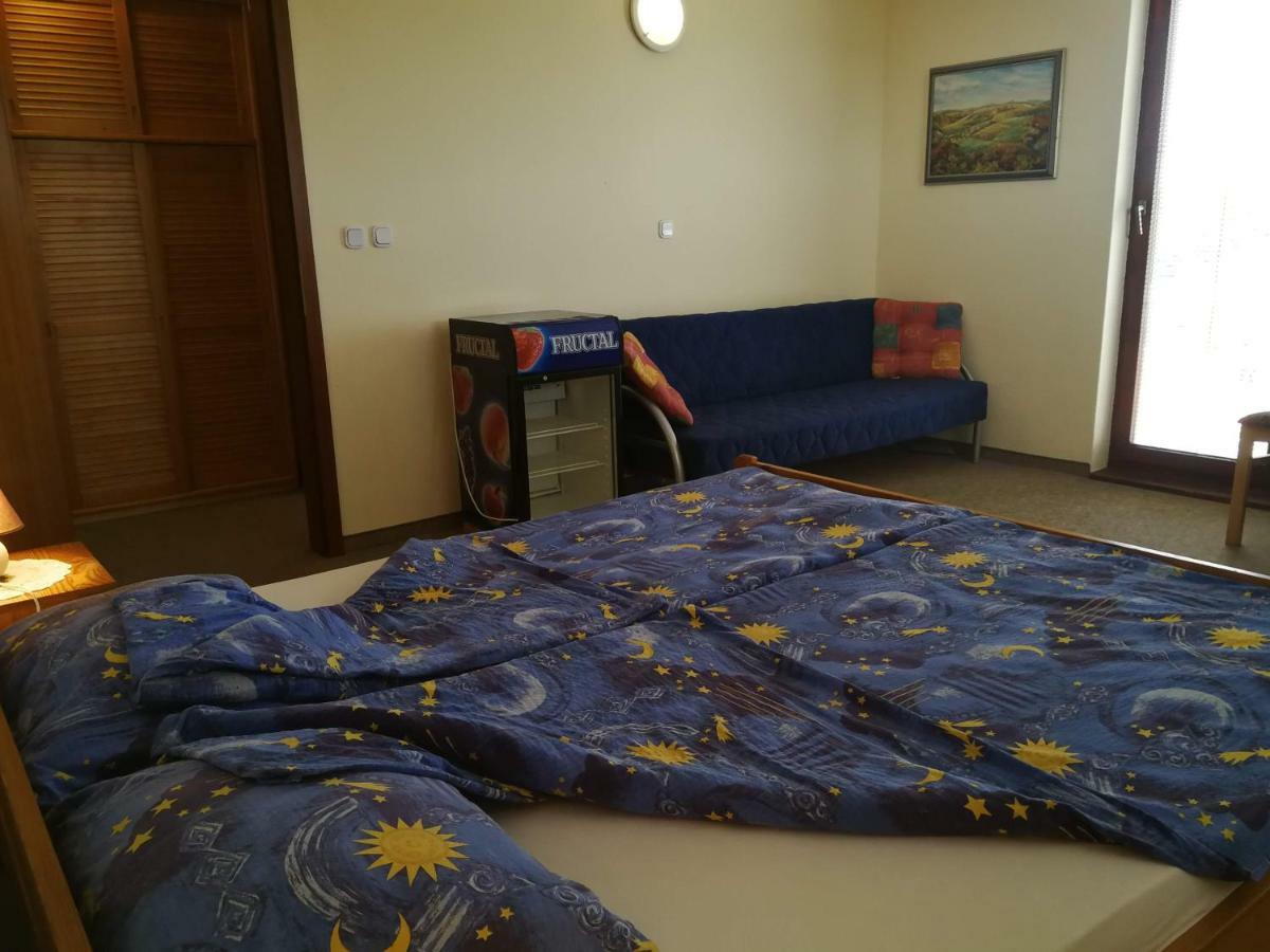 Kavana I Sobe Monika Otel Grabrovnik Dış mekan fotoğraf