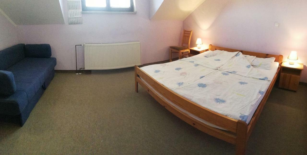 Kavana I Sobe Monika Otel Grabrovnik Dış mekan fotoğraf